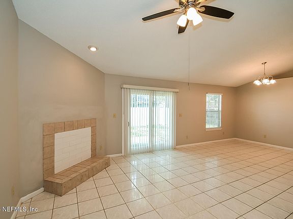 5th image of 7805 HUNTERS LAKE Circle S