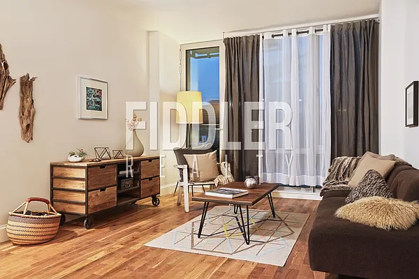 Rented by Fiddler Realty | media 36
