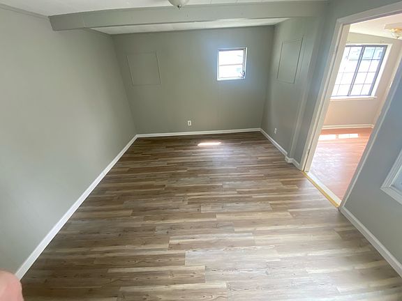 5th image of 406 Wood River Ave #406