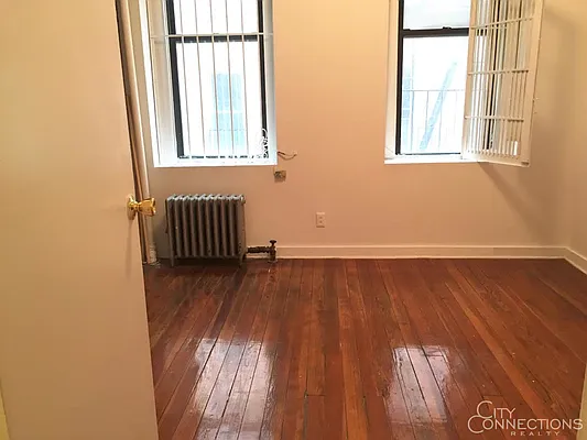 Rented by City Connections Realty | media 27