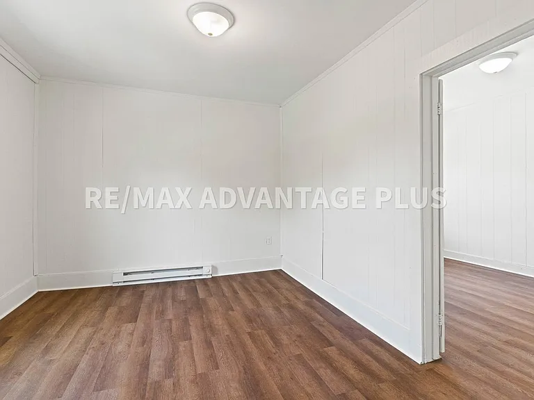 516 N Center St — Photo 7