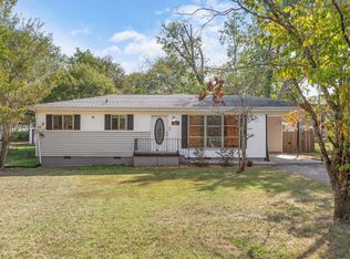 1320 E Sherry Dr, Rossville, GA 30741