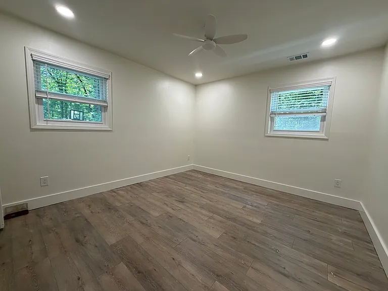 3090 Alberta Dr — Photo 8