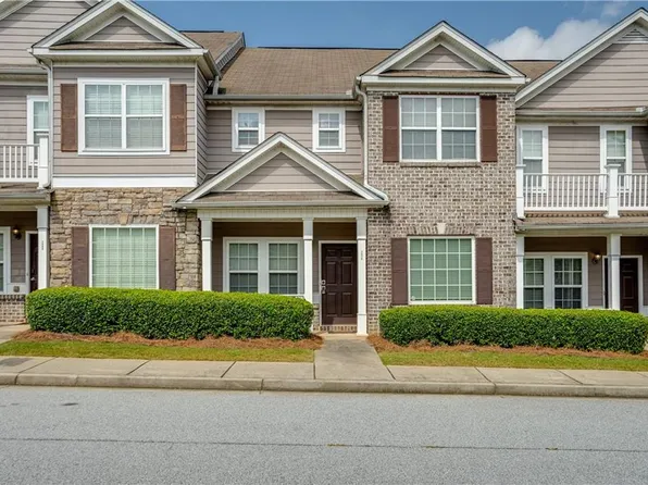 7570 Avalon Blvd, Fairburn, GA 30213