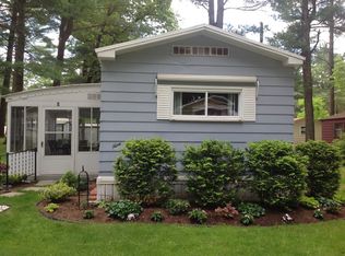 9 4th Ave, Westfield, MA 01085