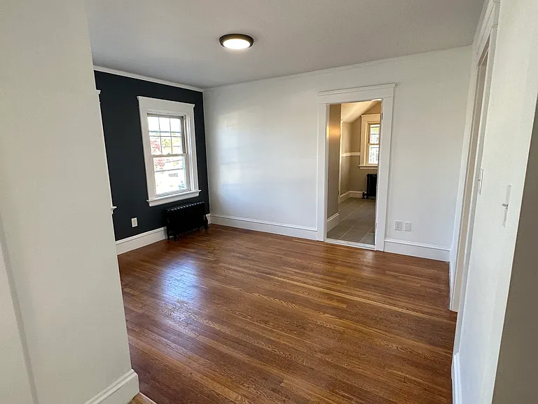 214 Pontiac Ave #2 — Photo 9