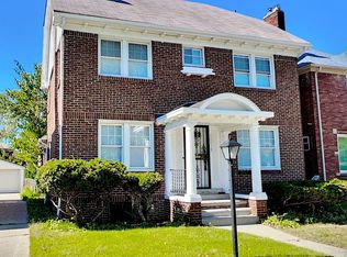 18919 Santa Barbara Dr, Detroit, MI 48221
