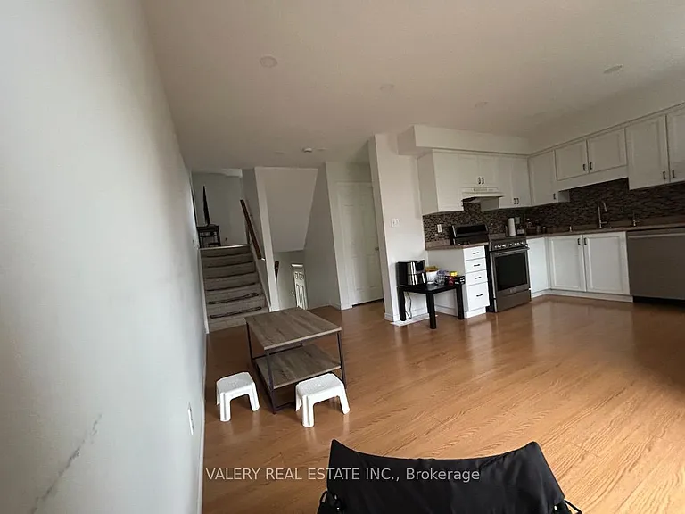 21 Sorrento St #1 — Photo 7