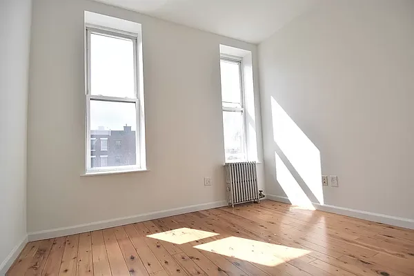 Rented by Compass | media 19