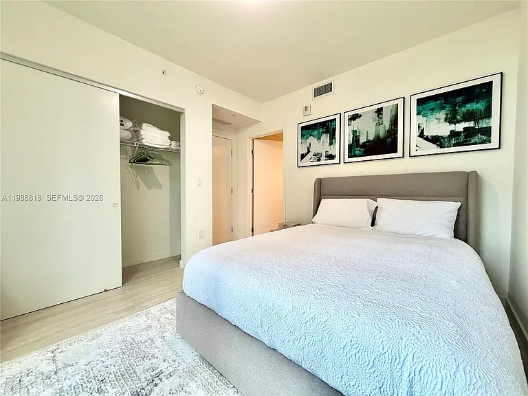 77 SE 5th St #1615 — Photo 51
