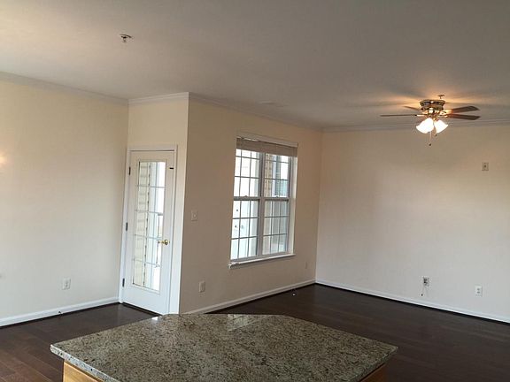 5th image of 21197 McFadden Sq Unit 202