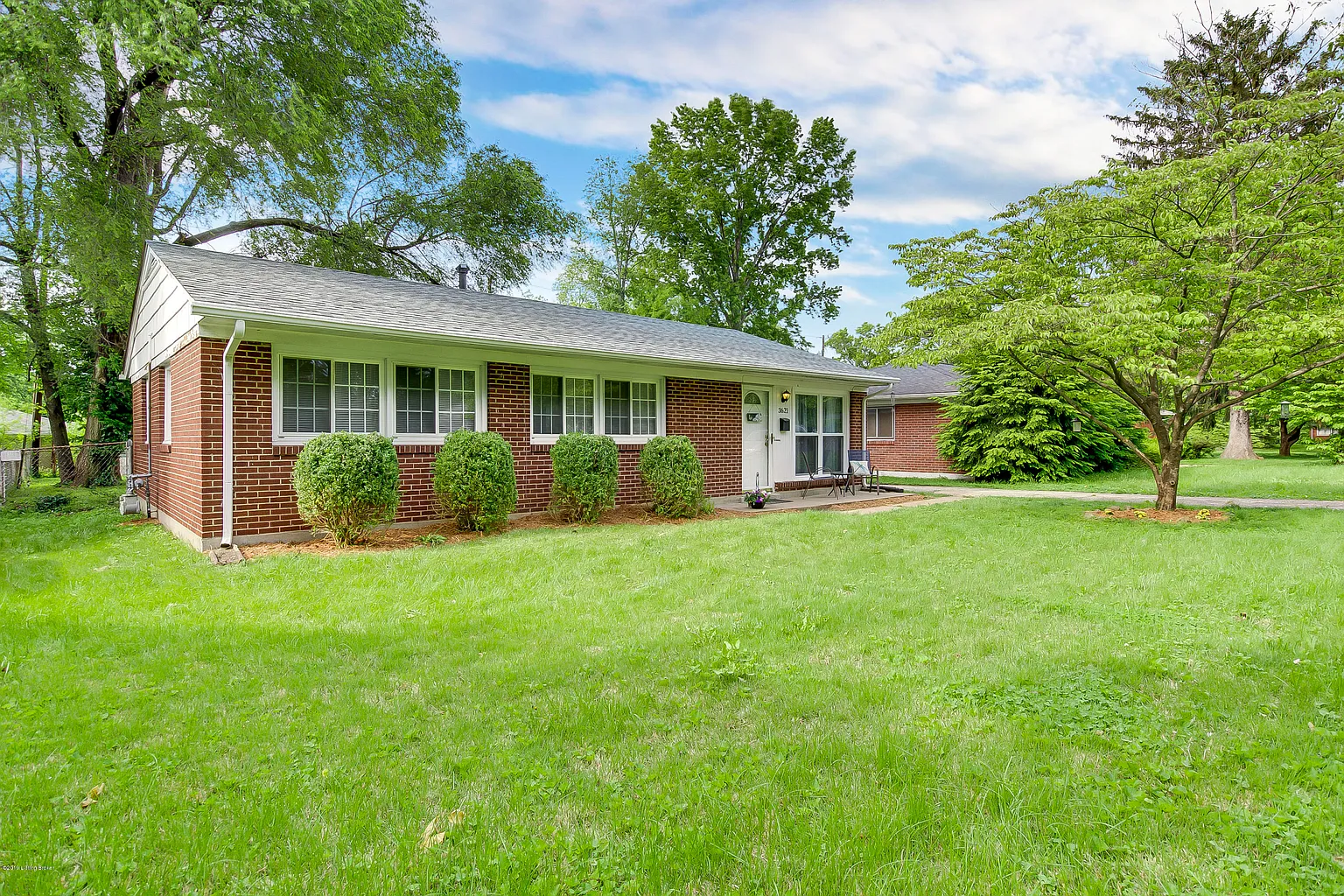 3621 Downing Way photo 1