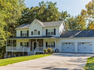 24 C J Dr, Euharlee, GA 30145