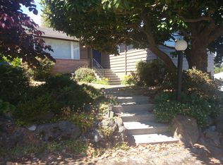 10737 12th Ave NW, Seattle, WA 98177