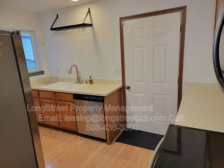 3121 NE Flintlock Pl — Photo 7