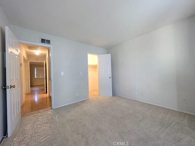 1965 Coulston St #10 — Photo 57