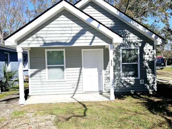 806 W 52nd St, Savannah, GA 31405