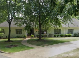 812 Mullins Hill Dr SE, Huntsville, AL 35802