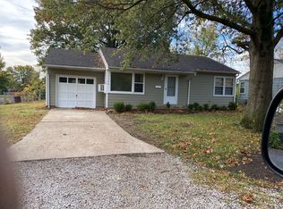 1300 Hunt Ct, Columbia, MO 65203