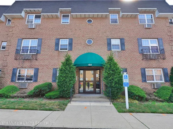 414 Maryland Ave APT 2B, Staten Island, NY 10305
