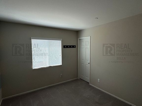 4th image of 31372 McKenna Ct