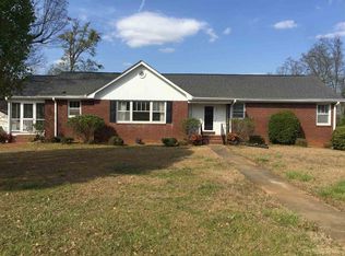110 W Main St, Duncan, SC 29334