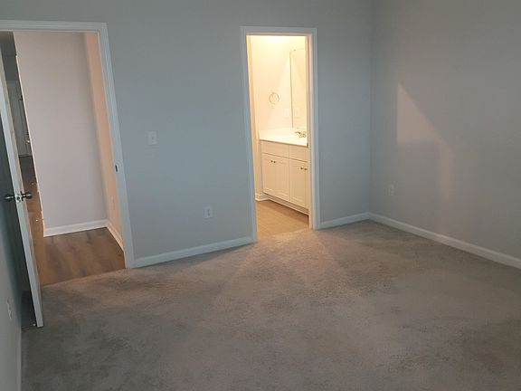 4th image of 8061 Forest Edge Dr. #8061
