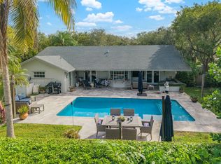 14606 SW 153rd Pl, Miami, FL 33196