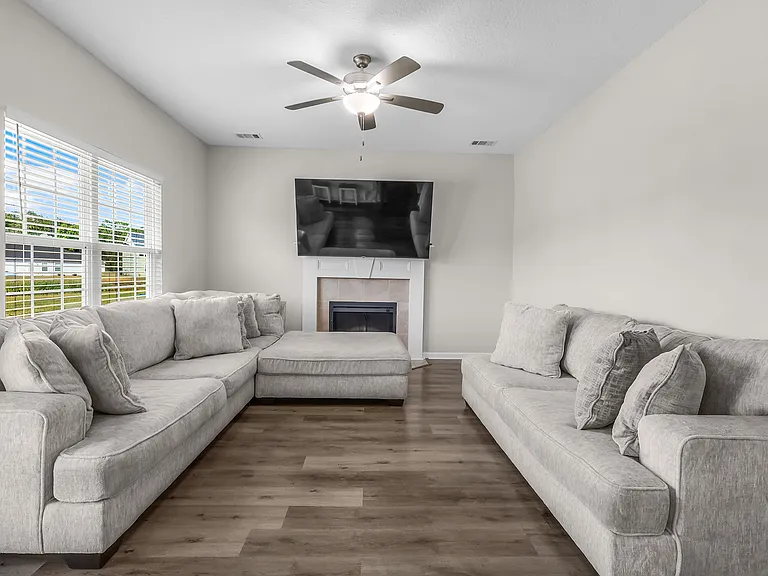 479 Brightleaf Cir — Photo 15