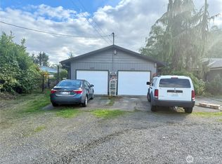 1011 Macfarlane St, Aberdeen, WA 98520