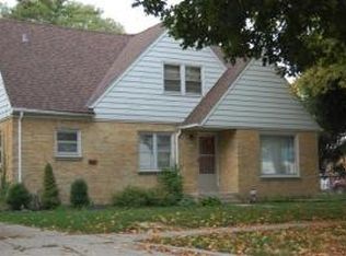 5253 N 61st St, Milwaukee, WI 53218