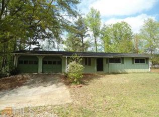 522 Honeysuckle Ln, Palmetto, GA 30268