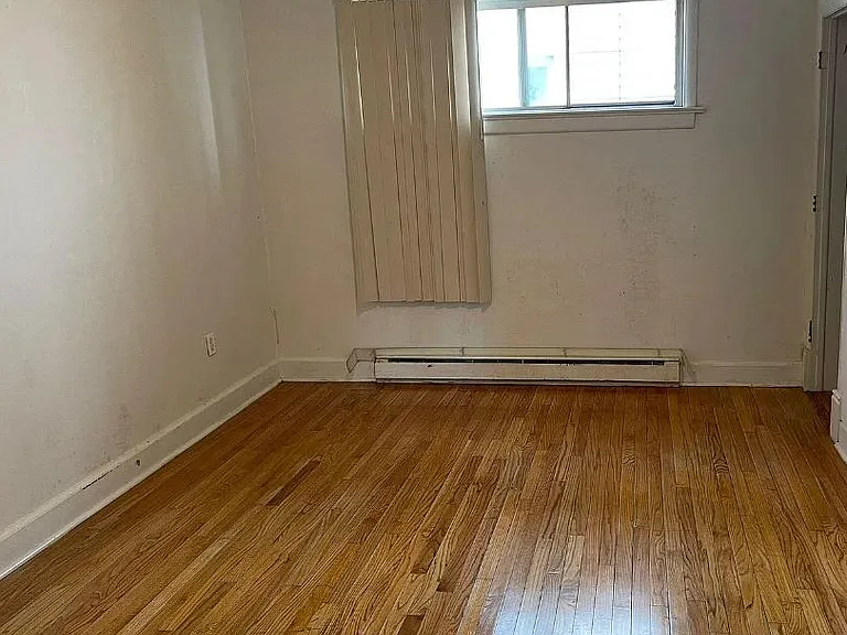 1022 N Webster Ave #1 — Photo 7