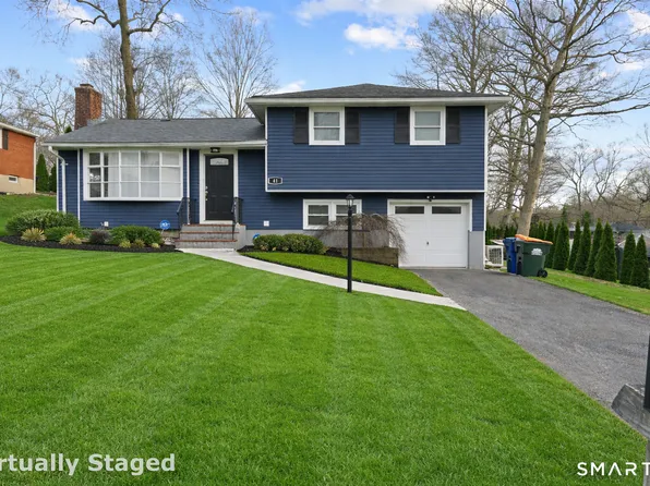 41 Pine Tree Ridge, Meriden, CT 06450