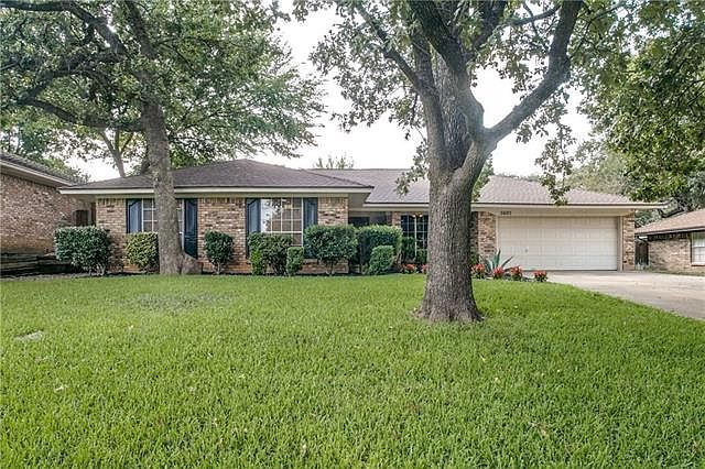 1st image of 5605 Trails Edge Dr