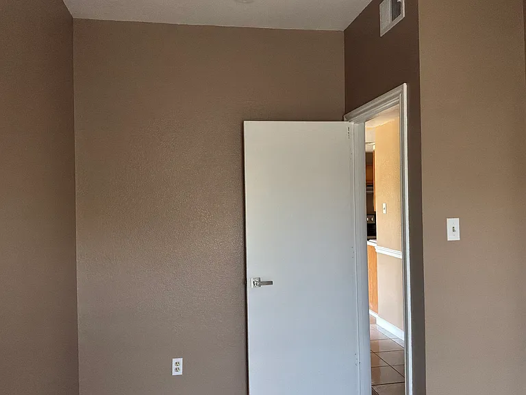516 Northern Trl — Photo 19
