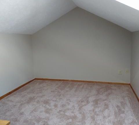 5th image of 1025 West Dr