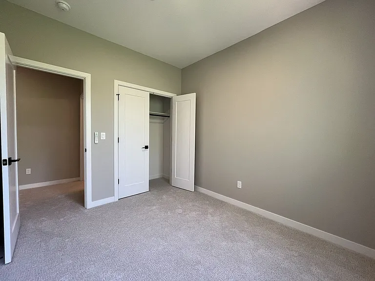 15607 SE Meadowlark Ln — Photo 33