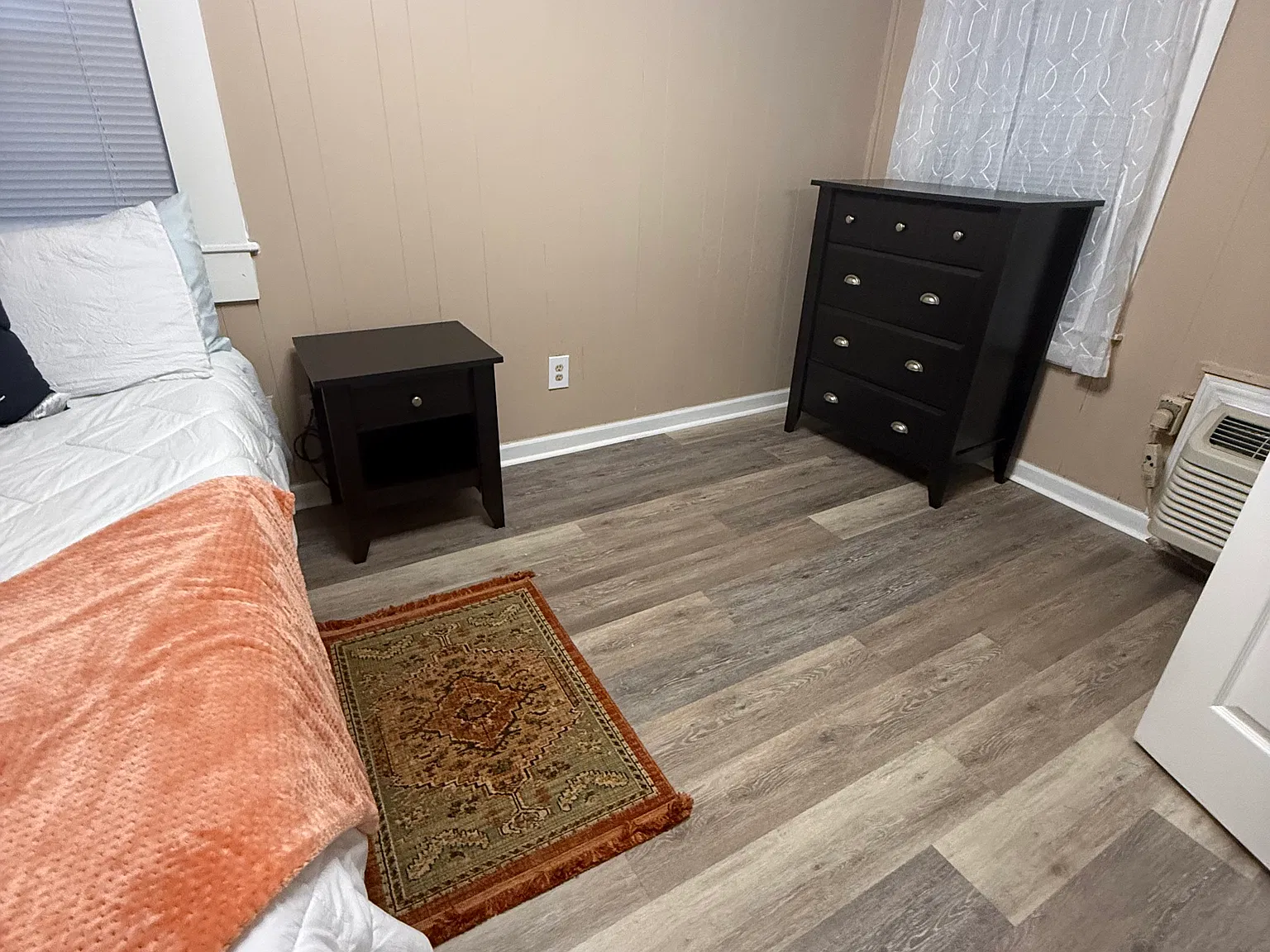1 bed, 600 sqft, $1,160 — Photo 4