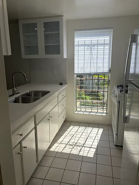 3918 Las Flores Canyon Rd — Photo 3