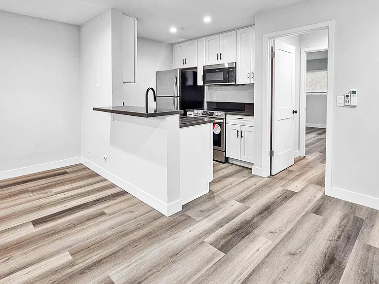 4032 Alabama St #2C — Photo 3