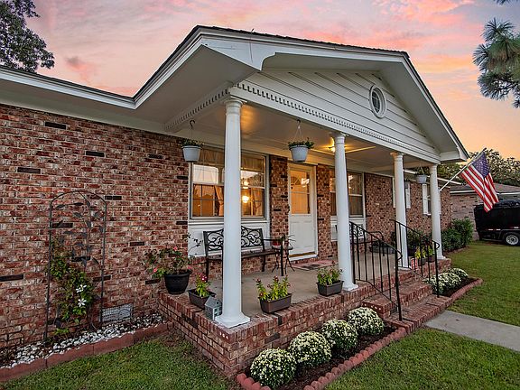 Man210 ashley manor business plan 02 picture