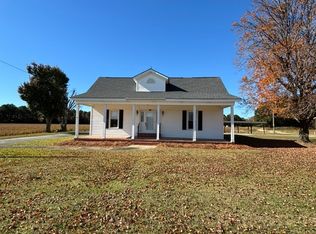 2314 Hannah Creek Rd, Four Oaks, NC 27524