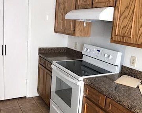 4th image of 2317 Miguel Ln