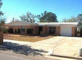 1st image of 1017 Shawnee Dr