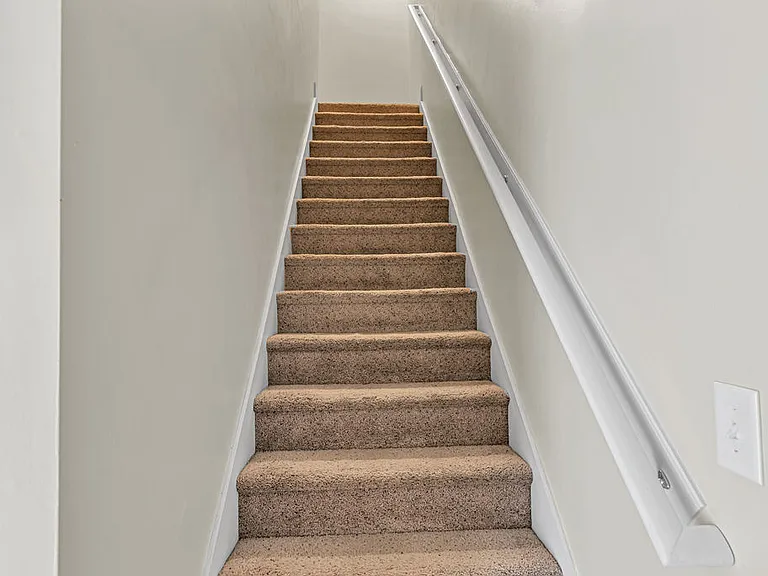 412 Glenhaven Ln — Photo 18