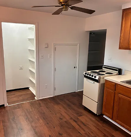 18147 Point Lookout Road - Unit 6 — Photo 2