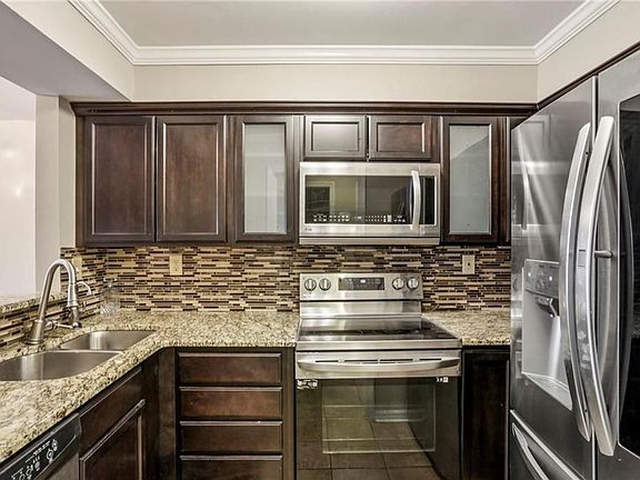 5th image of 2870 Pharr Ct S #1407