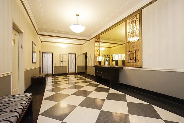 Rented by Kowalski & Co | media 9