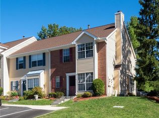 95 Winchester Ave, Peekskill, NY 10566